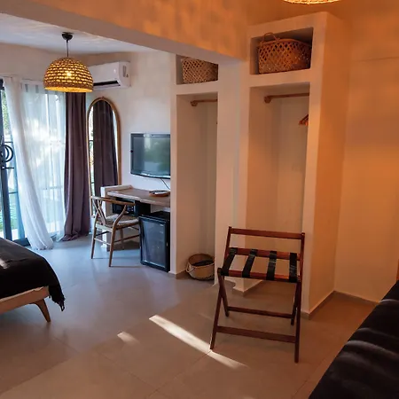 Art Hotel Alaçatı